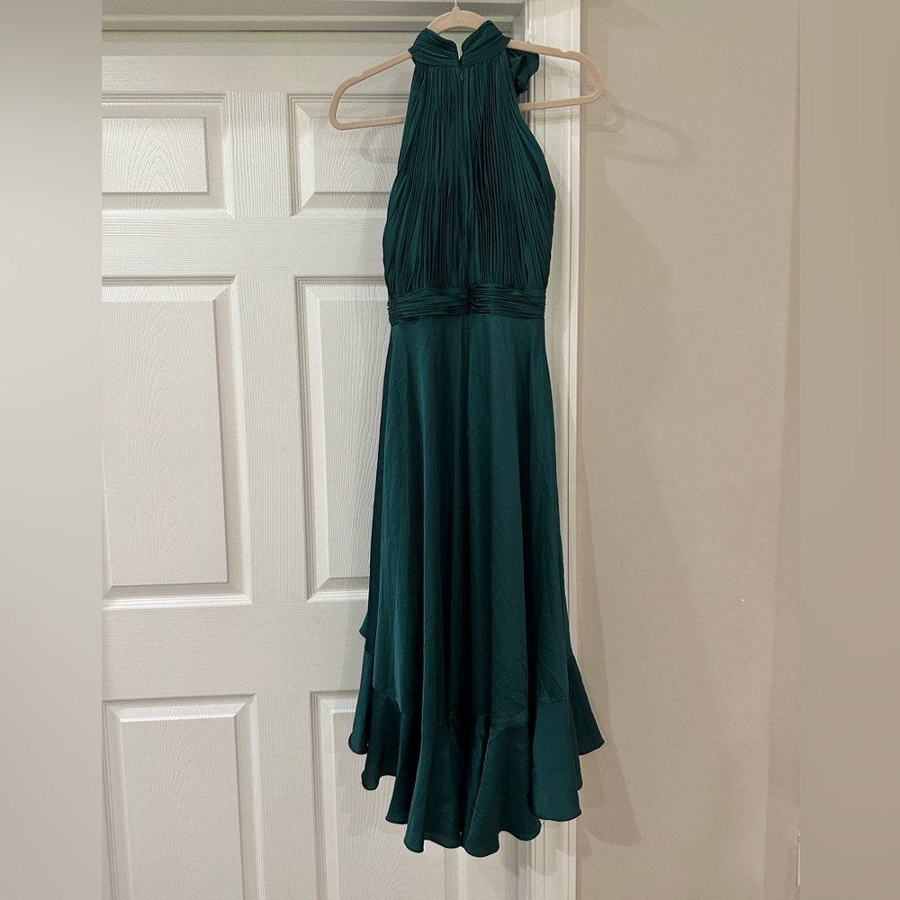 Mac Duggal HALTER NECK FLOWER DETAIL RUFFLED MIDI DRESS - Picture 11 of 12